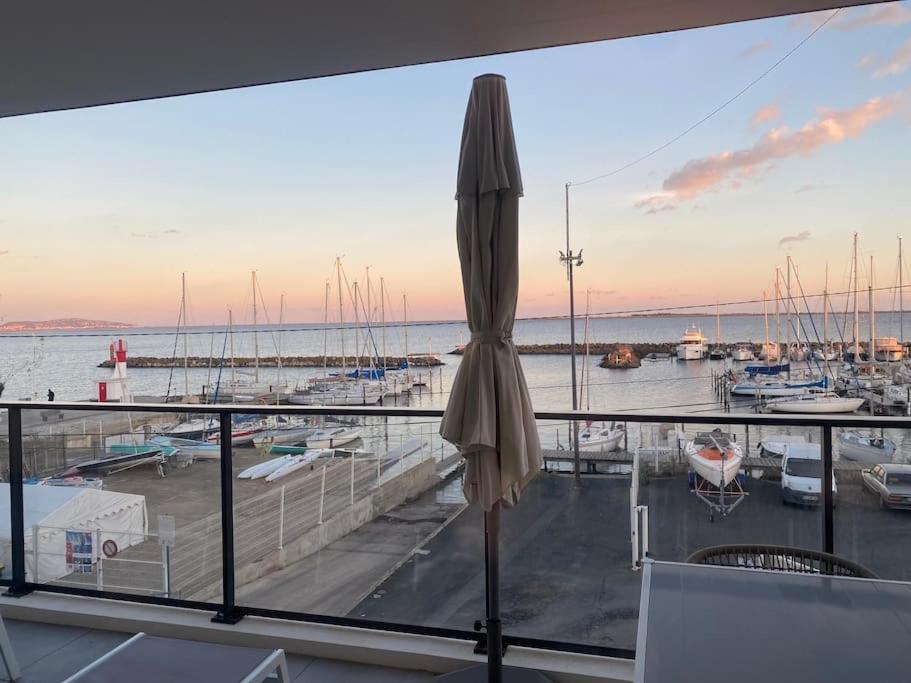 L'Appartement De L'Artiste Marseillan  Exterior photo